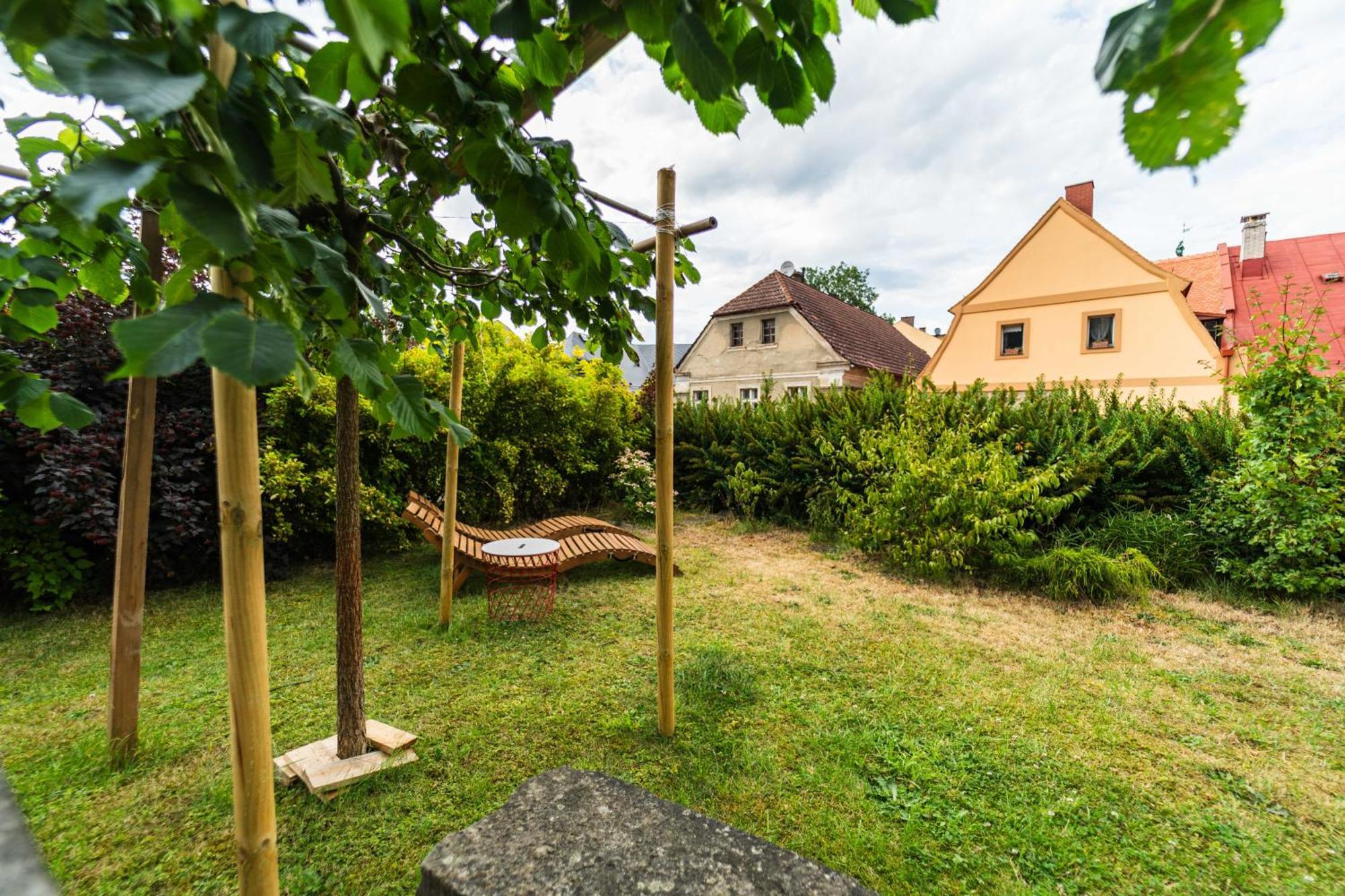 Hotel Dum V Centru Česká Kamenice Exterior foto